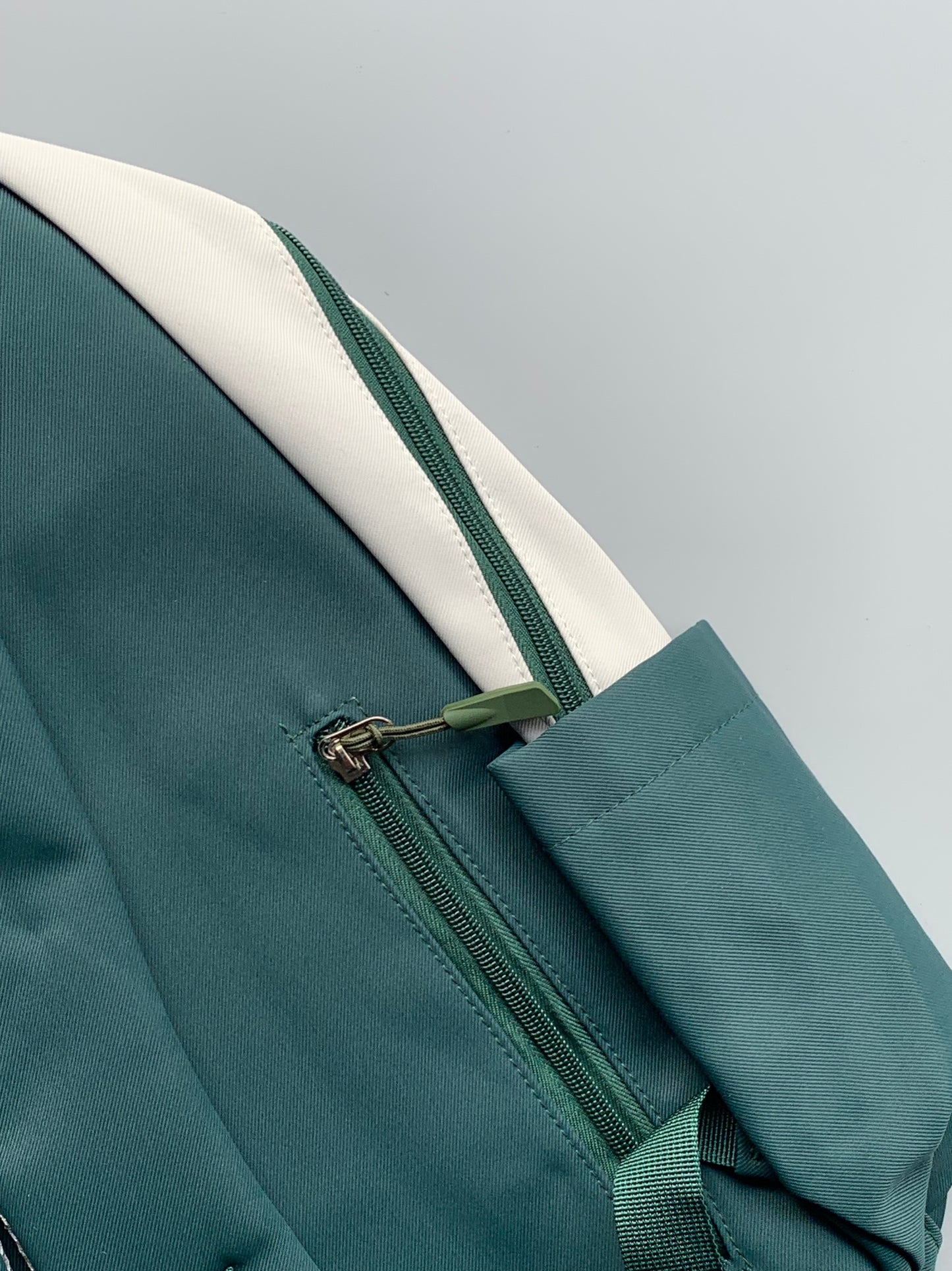Sijiniao Imported Backpack