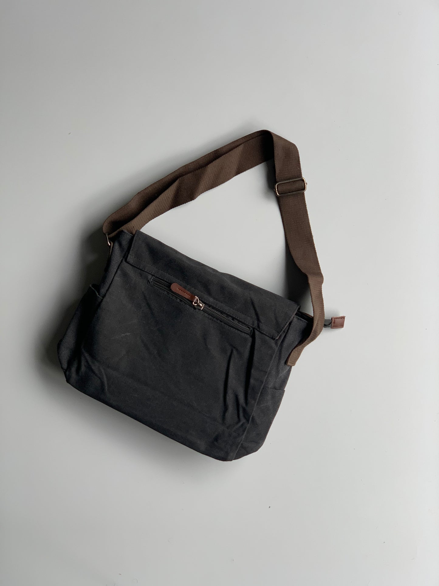 Mactso Messenger Bag