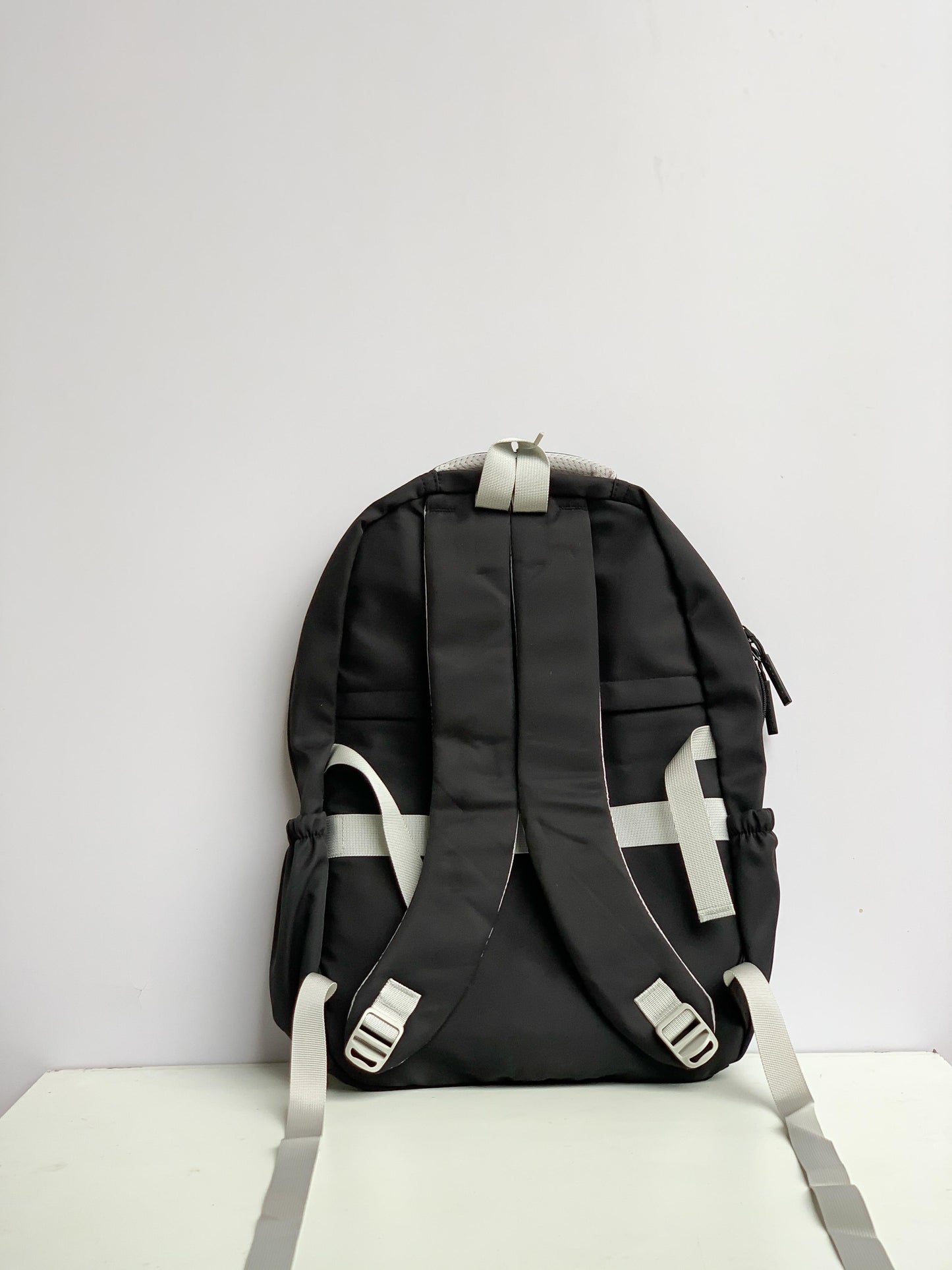 Dinyo 86 Imp backpack
