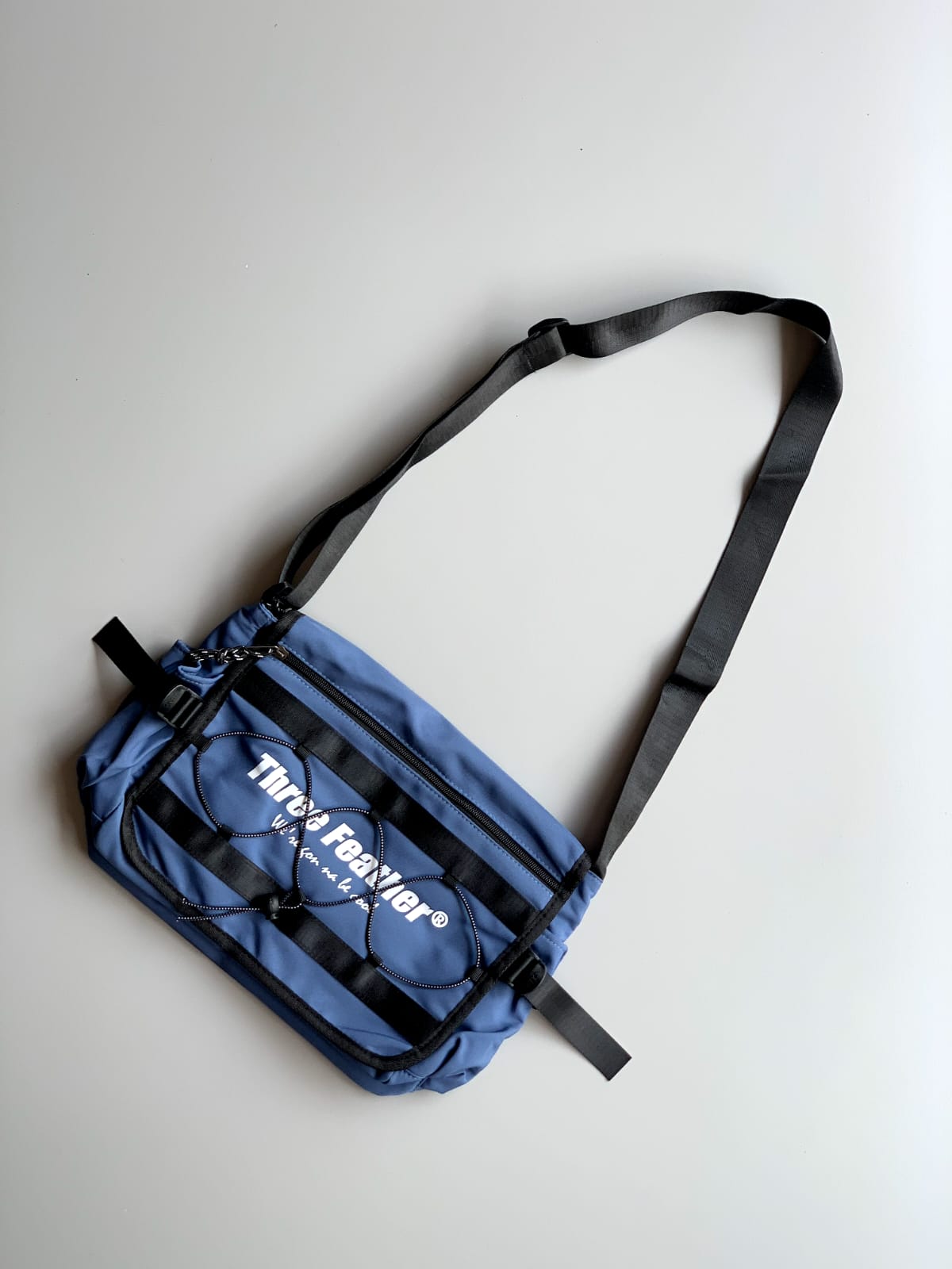 Three feather Messenger Bag